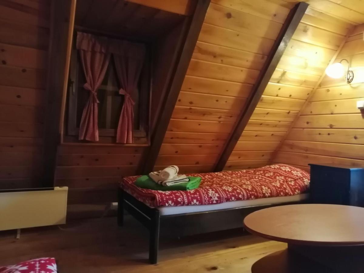 四季度假屋 兹拉蒂博尔 外观 照片